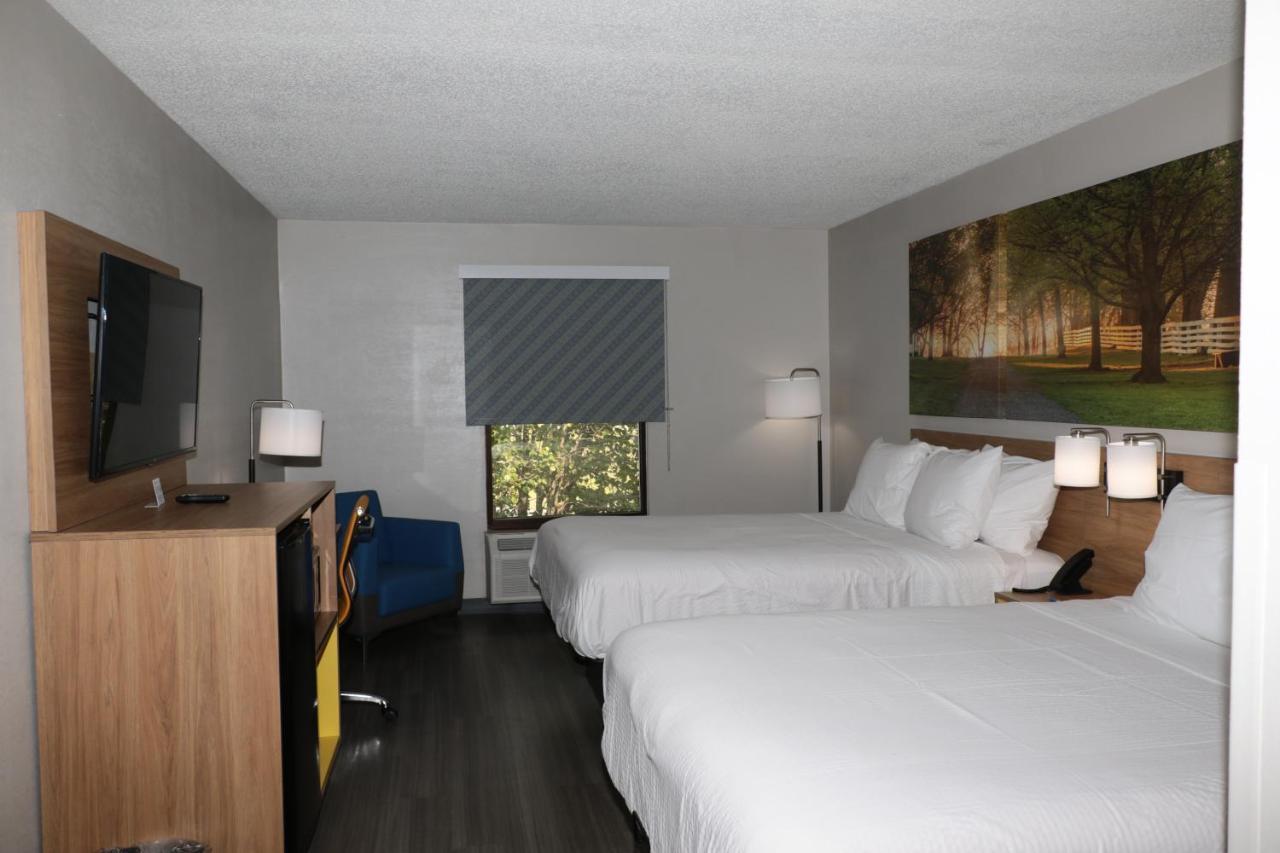 Days Inn By Wyndham Farmville Exteriér fotografie